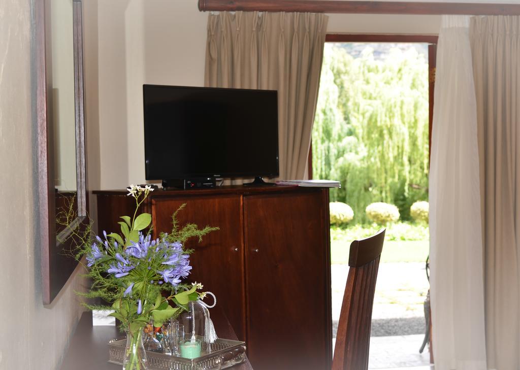 Riverwalk Bed And Breakfast คลาเรนส์ ภายนอก รูปภาพ
