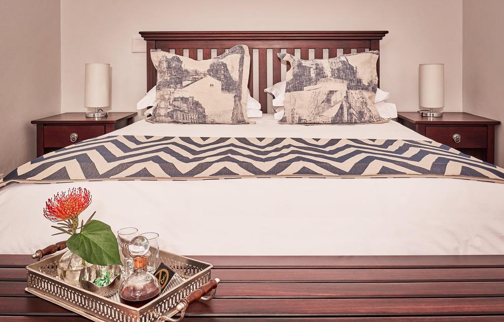 Riverwalk Bed And Breakfast คลาเรนส์ ภายนอก รูปภาพ