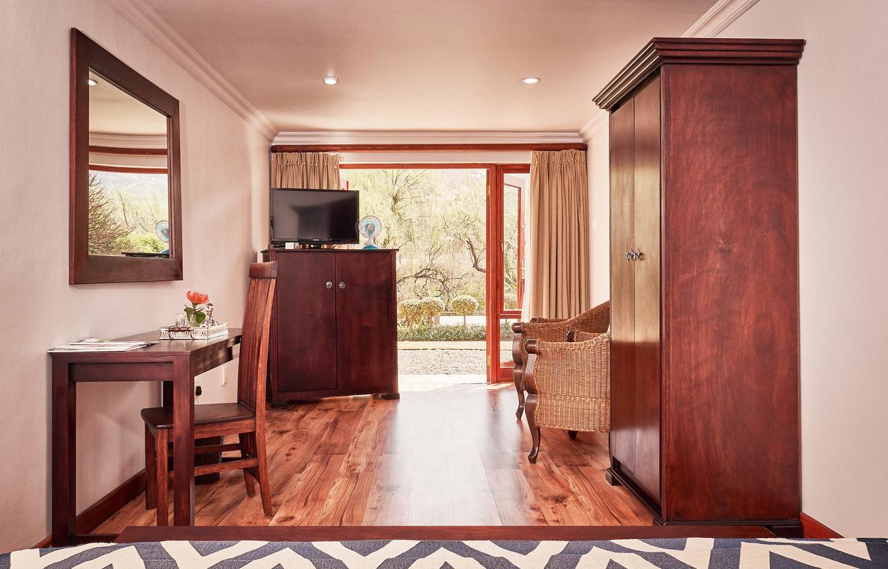 Riverwalk Bed And Breakfast คลาเรนส์ ภายนอก รูปภาพ